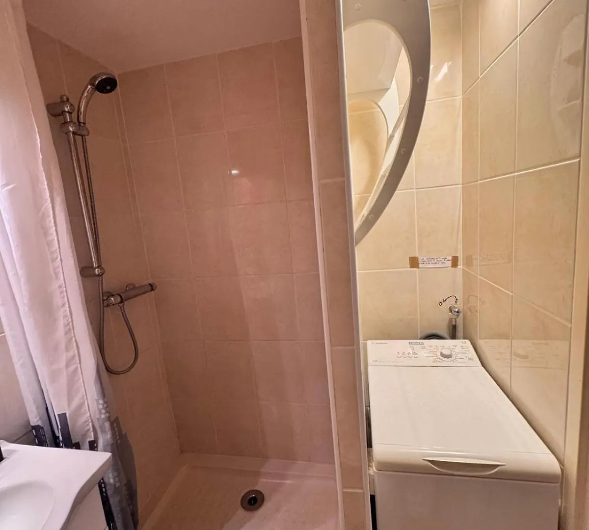 Holiday home L'Eden Vert Bagnols En Foret Yourhosthelper